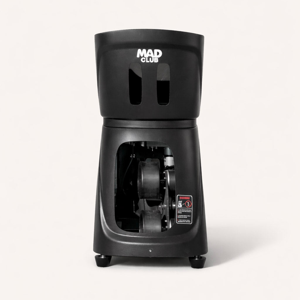 MAD SPIN – Machine lance-balles intelligente pour padel & tennis